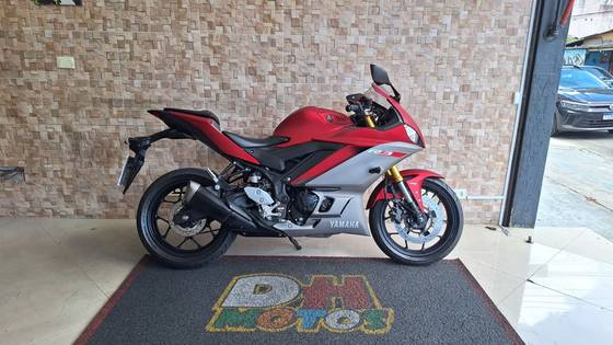 YAMAHA YZF R3 ABS YAMAHA YZF R3 ABS